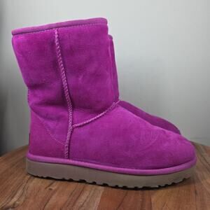 UGG Classic Mini ii Womens Pink Size 6 Ankle Boots Winter Boots Booties